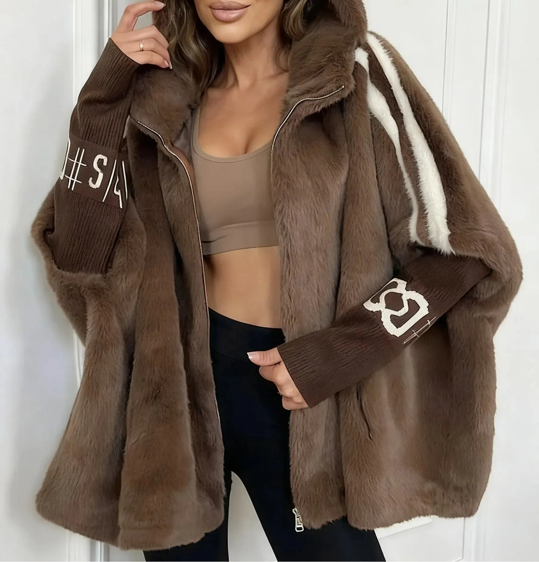 Carre | Chaqueta de pelo con capucha