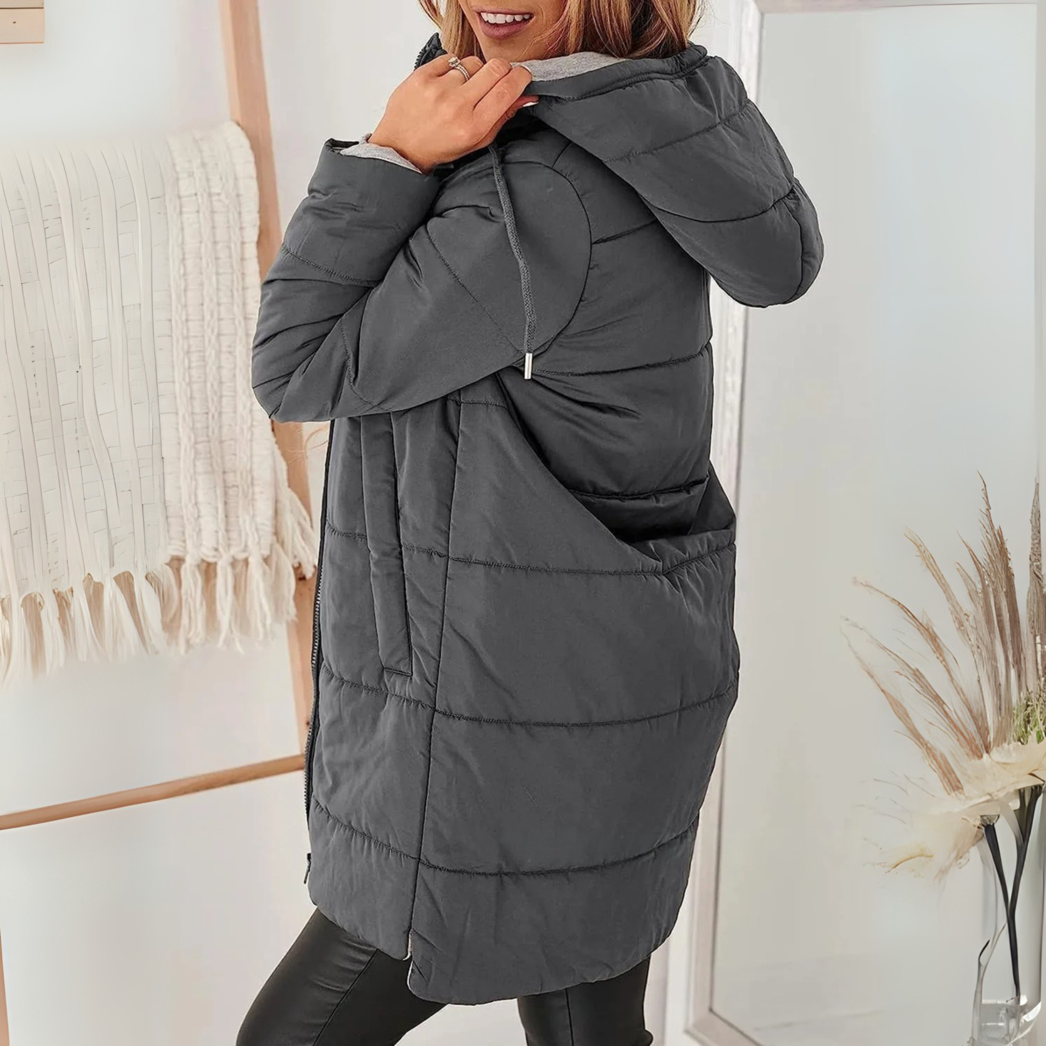 Marcelline | Chaqueta de invierno ligera con capucha