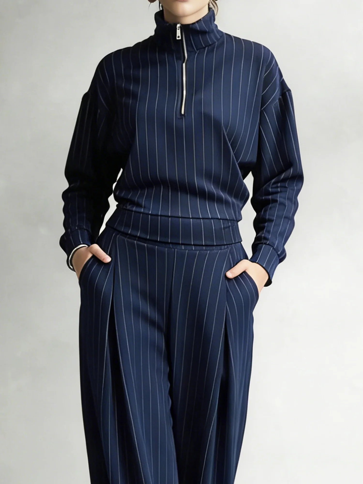 Lucía · Conjunto Rayas Cuello Alto con Cremallera