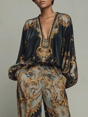 Top de impresión floral barroca y pantalones de pierna ancha - traje casual