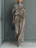 Mariana · Conjunto Terciopelo Cuello Alto