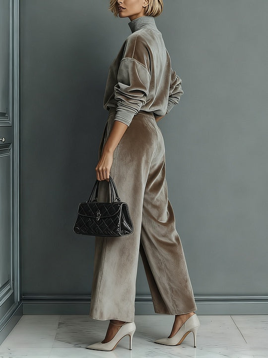 Mariana · Conjunto Terciopelo Cuello Alto